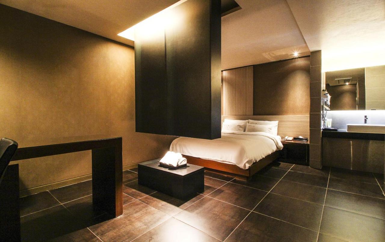 Haeundae Yeoubi Hotel Busan Esterno foto